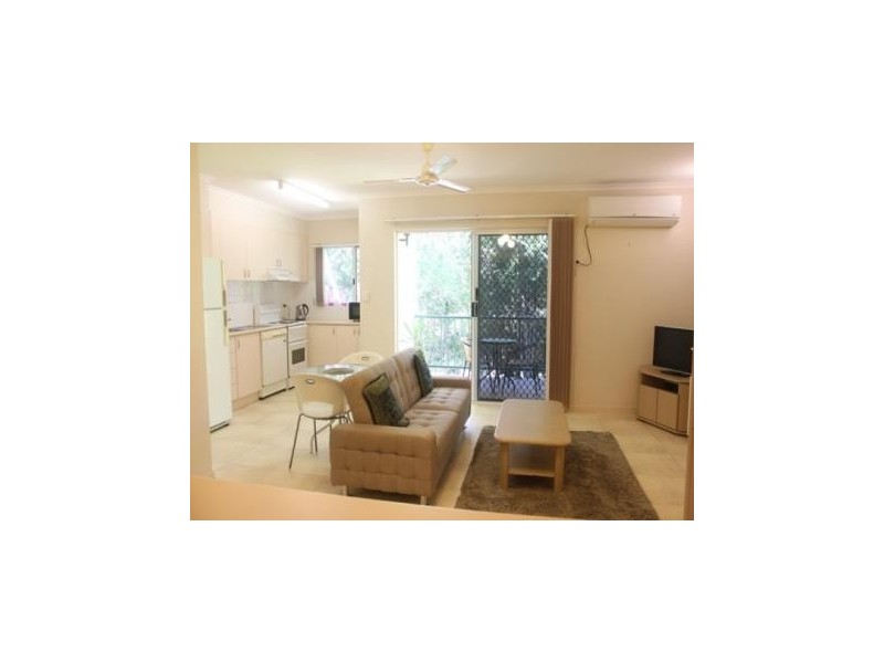 26/6-8 Faculty Close, Smithfield QLD 4878