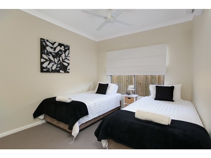 9 Sennfeld Close, Palm Cove QLD 4879