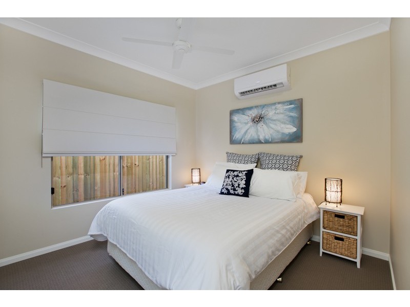 9 Sennfeld Close, Palm Cove QLD 4879