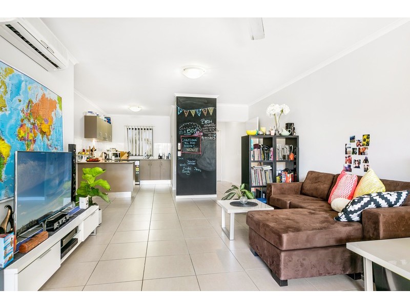 109/335 Lake St, Cairns North QLD 4870