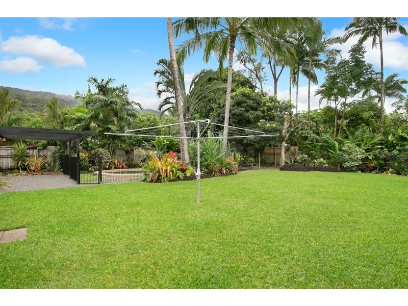 20 Cambrian Ave, Smithfield QLD 4878