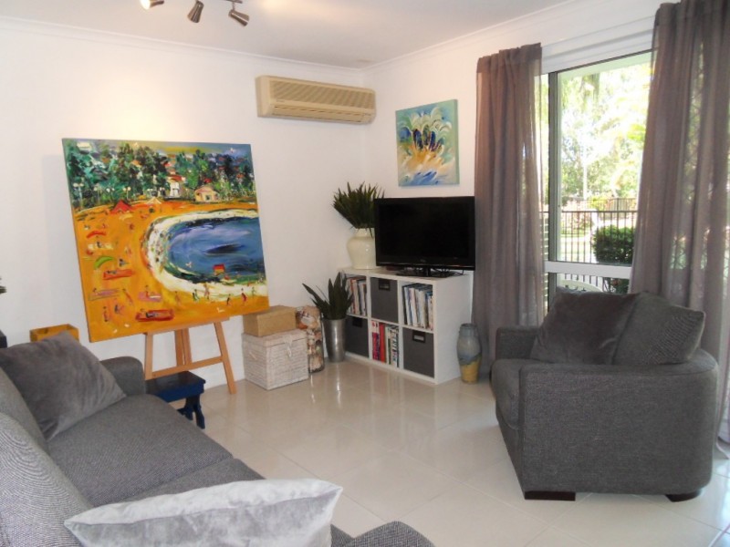 103 Coral Coast Drive, Palm Cove QLD 4879