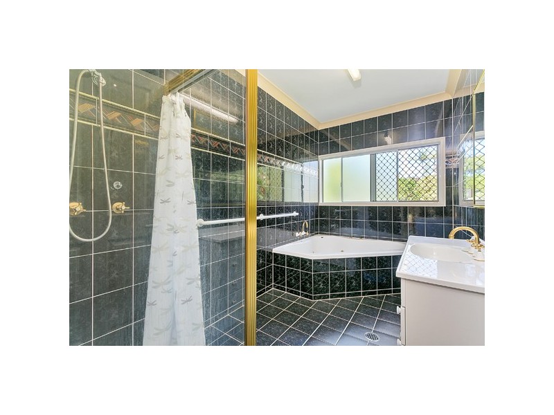 12 Wabag, Trinity Beach QLD 4879