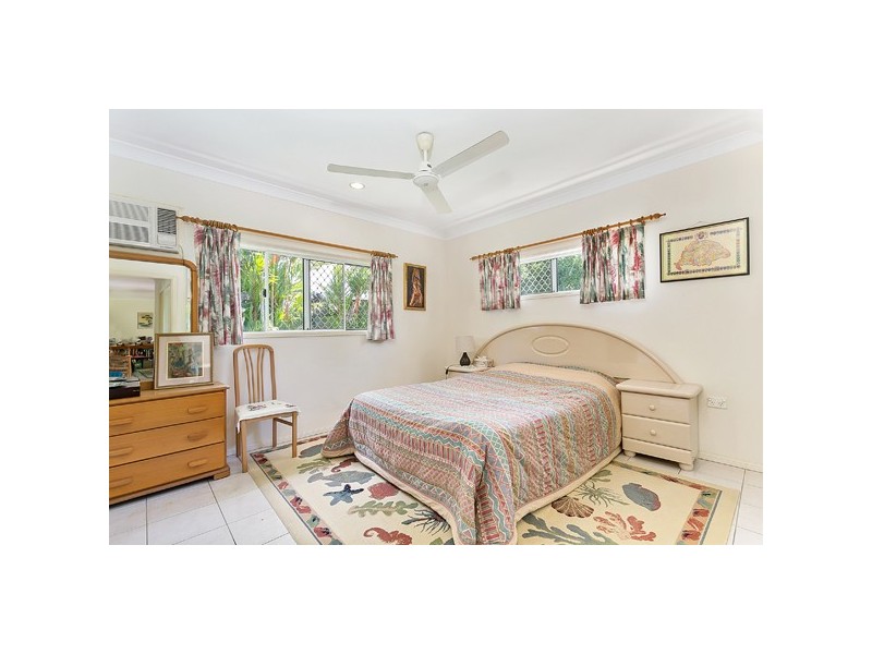 12 Wabag, Trinity Beach QLD 4879