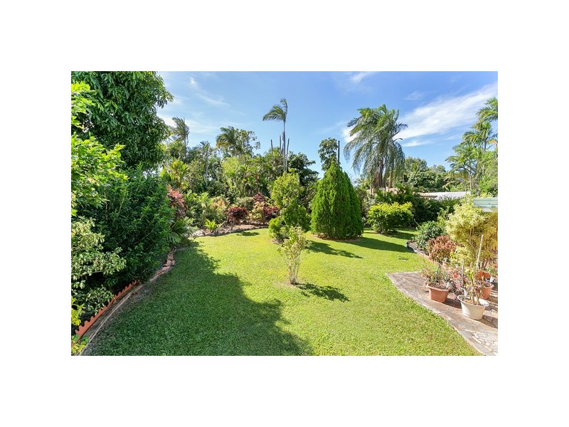12 Wabag, Trinity Beach QLD 4879