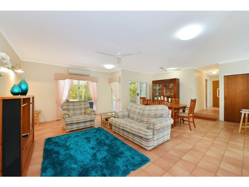 32 Beaver Street, Clifton Beach QLD 4879