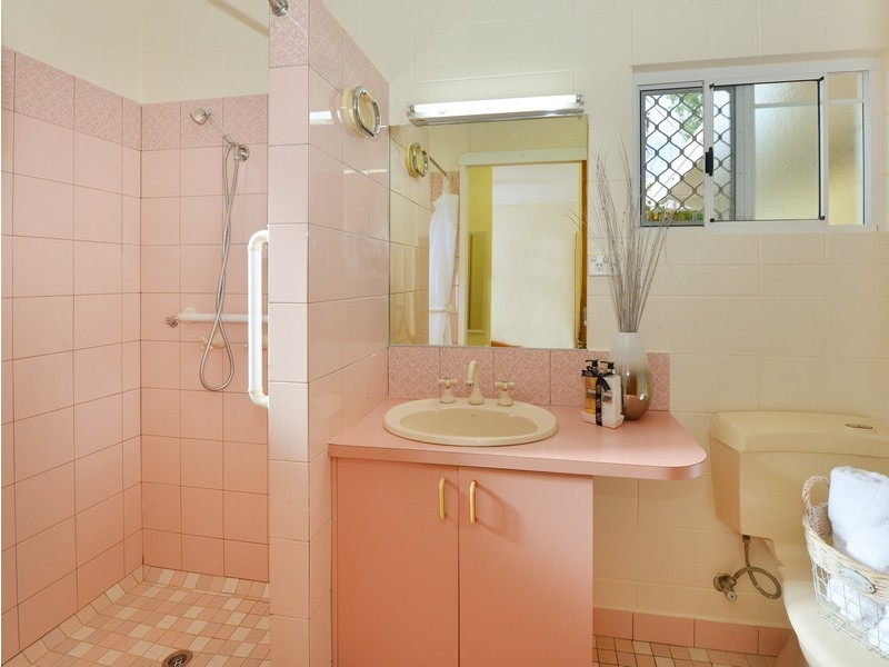 32 Beaver Street, Clifton Beach QLD 4879