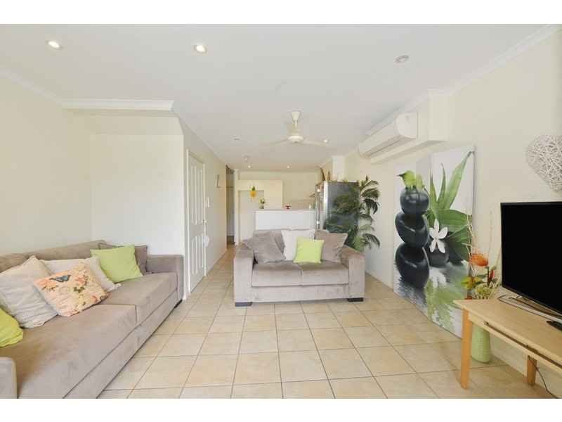 22/110-118 Moore St, Trinity Beach QLD 4879