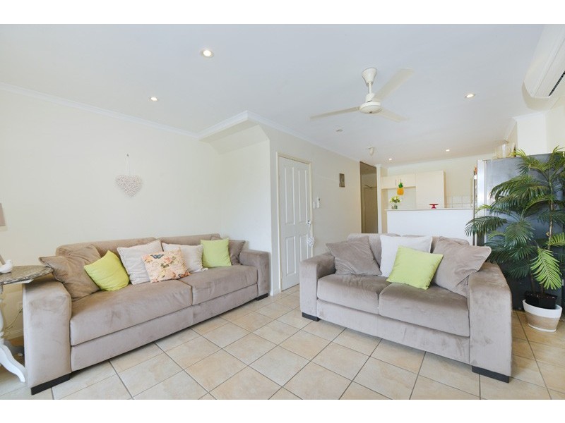 22/110-118 Moore St, Trinity Beach QLD 4879