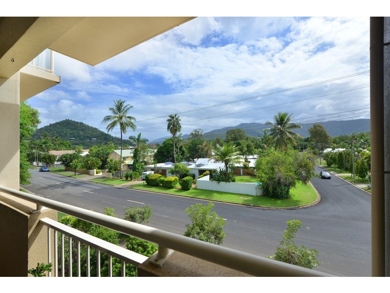 22/110-118 Moore St, Trinity Beach QLD 4879