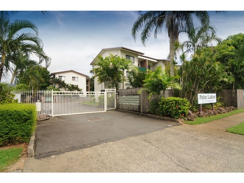 10/173 Mayers St, Manoora QLD 4870