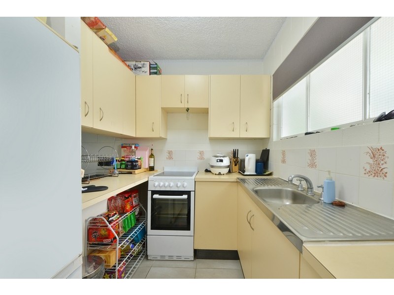 10/173 Mayers St, Manoora QLD 4870