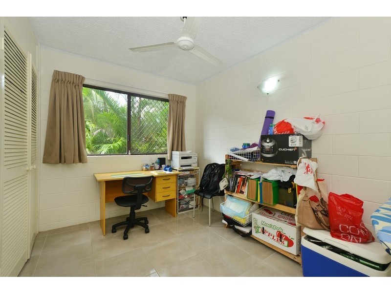 10/173 Mayers St, Manoora QLD 4870