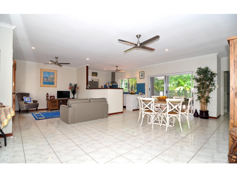 9 St. Crispin St., Clifton Beach QLD 4879
