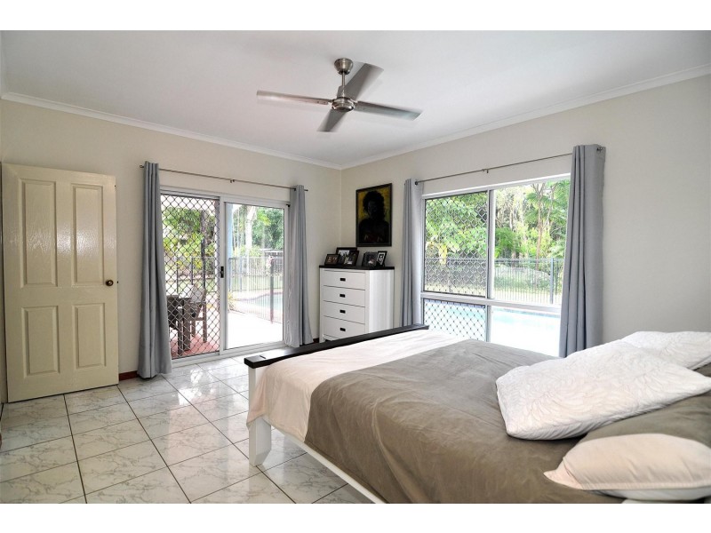 9 St. Crispin St., Clifton Beach QLD 4879