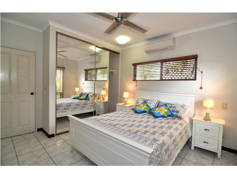 9 St. Crispin St., Clifton Beach QLD 4879