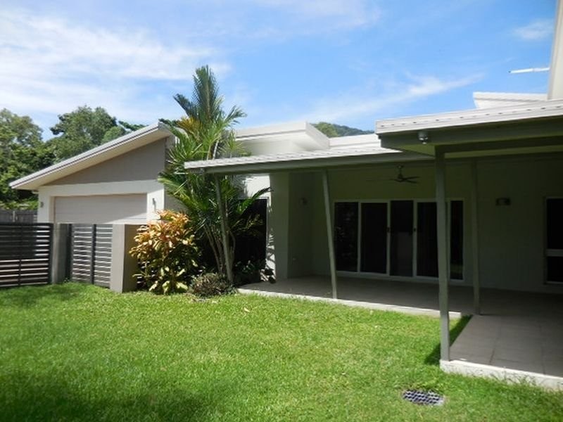 41 Muller St, Palm Cove QLD 4879
