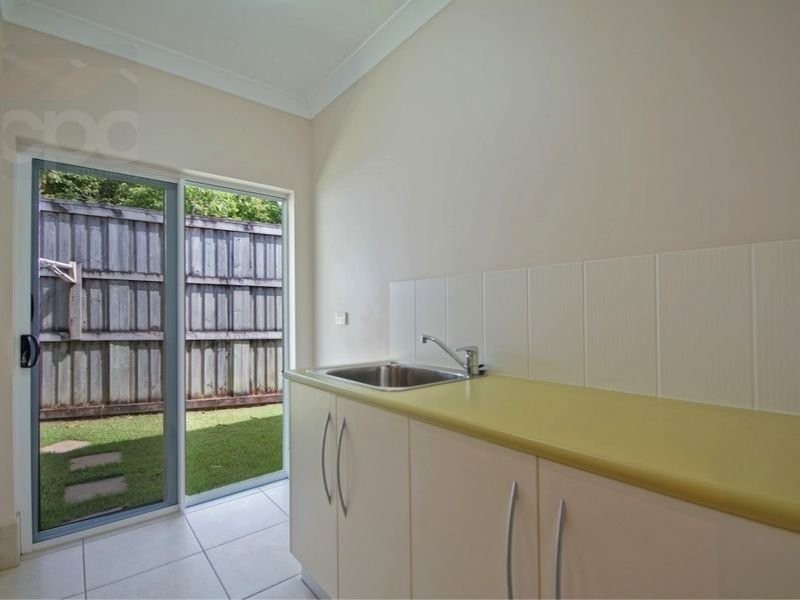 41 Muller St, Palm Cove QLD 4879
