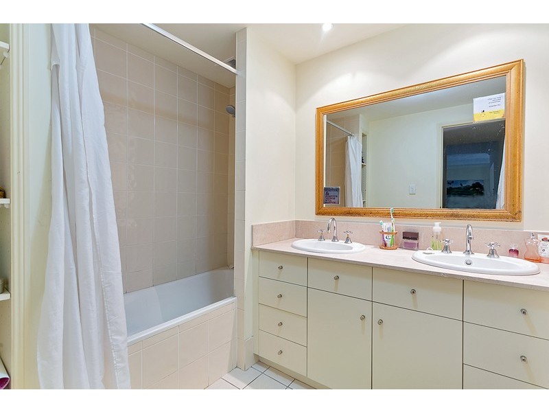 Cairns North QLD 4870