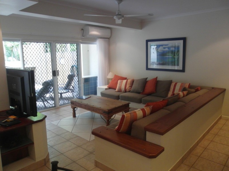 14/24 Warren St, Palm Cove QLD 4879