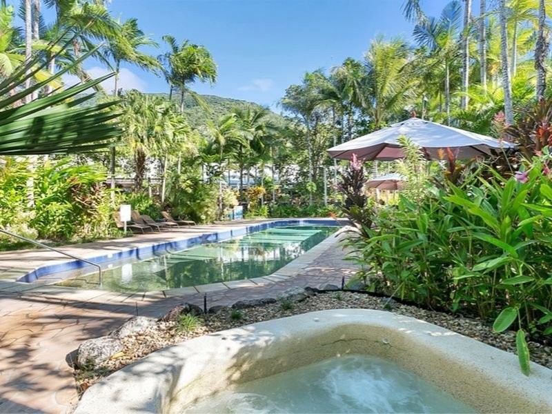 14/24 Warren St, Palm Cove QLD 4879