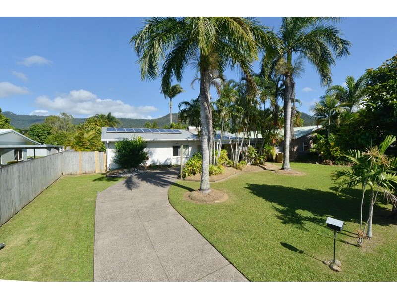 27 Cairnwell Street, Smithfield QLD 4878