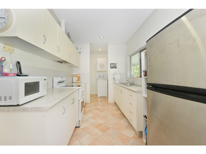 27 Cairnwell Street, Smithfield QLD 4878