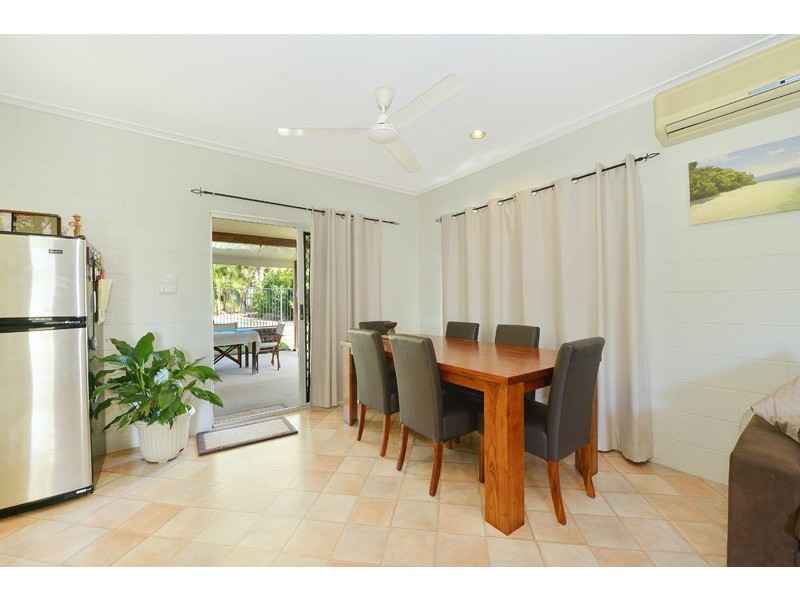 27 Cairnwell Street, Smithfield QLD 4878