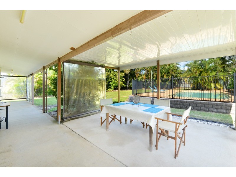 27 Cairnwell Street, Smithfield QLD 4878
