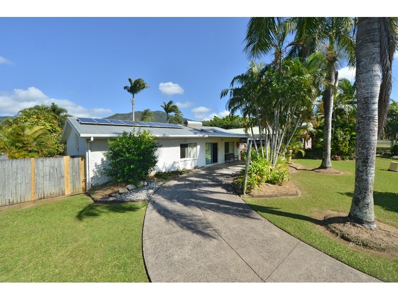 27 Cairnwell Street, Smithfield QLD 4878