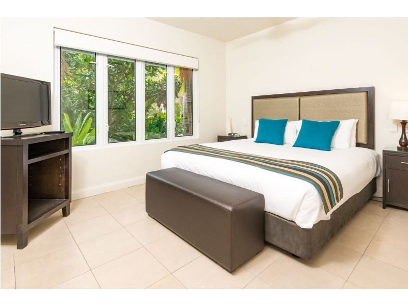 5321-22/123 Williams Esplanade, Palm Cove QLD 4879