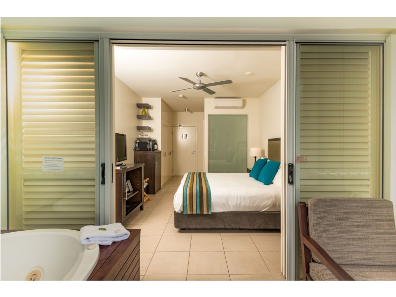 5321-22/123 Williams Esplanade, Palm Cove QLD 4879