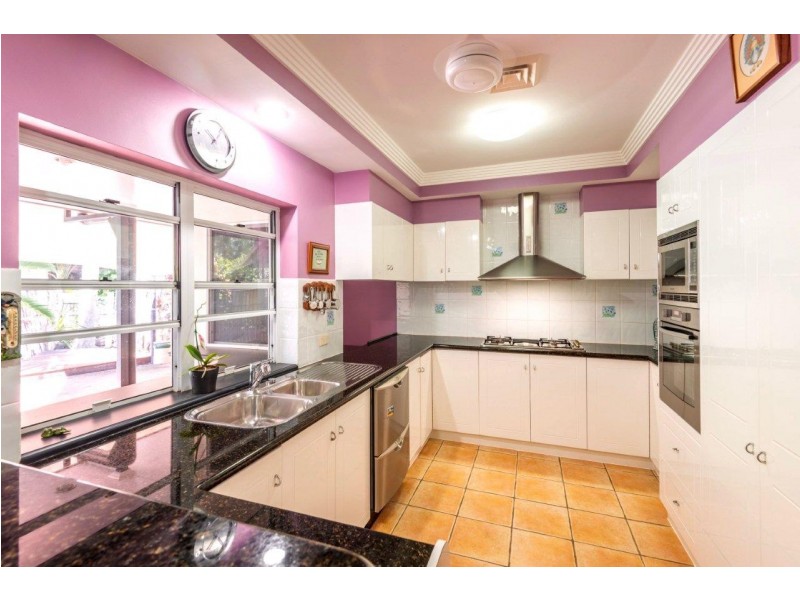 7 Whitehaven Court, Clifton Beach QLD 4879