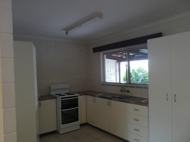 5 Morobe Close, Trinity Beach QLD 4879