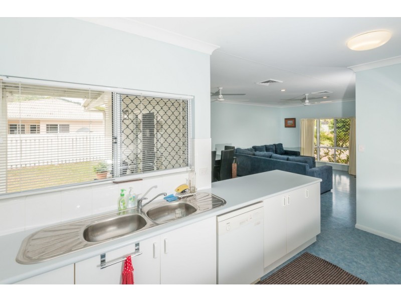 41 Orton Ave, Kewarra Beach QLD 4879