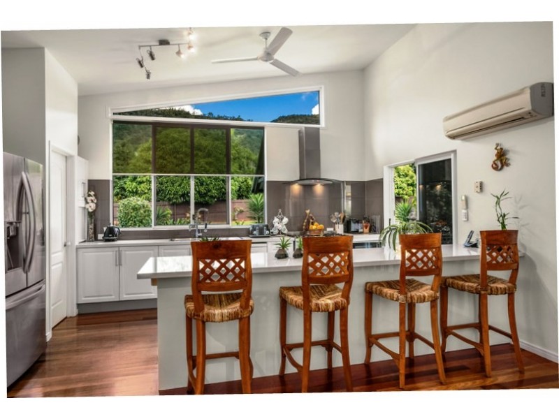 6-8 Hicks Close, Kewarra Beach QLD 4879