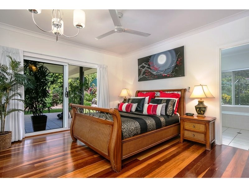 6-8 Hicks Close, Kewarra Beach QLD 4879