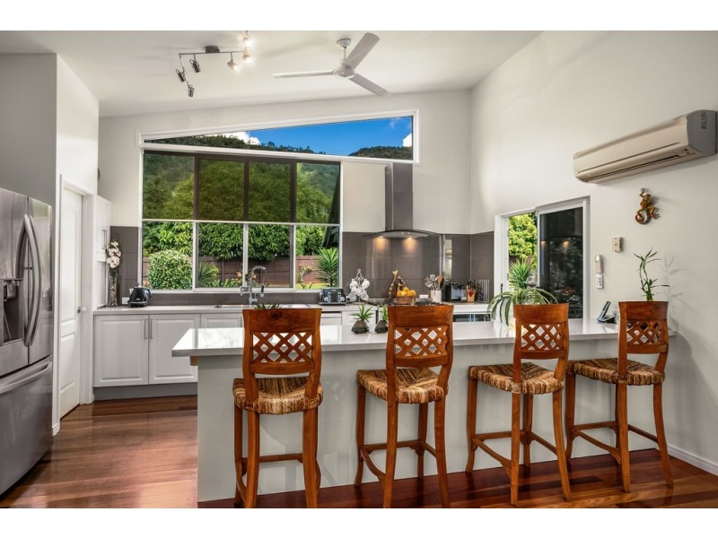 6-8 Hicks Close, Kewarra Beach QLD 4879