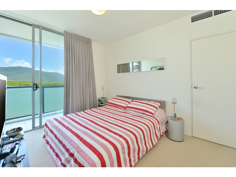 40/1 Marlin Parade, Cairns City QLD 4870
