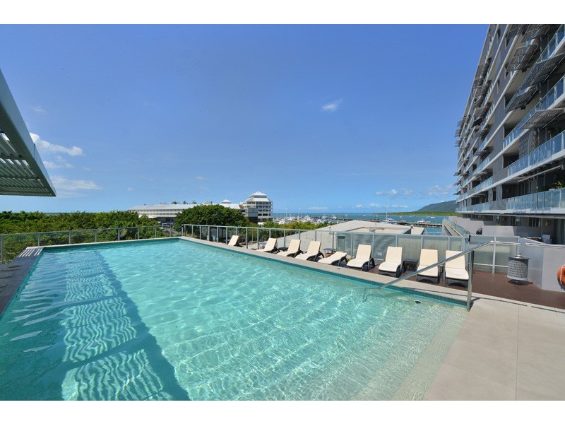 40/1 Marlin Parade, Cairns City QLD 4870