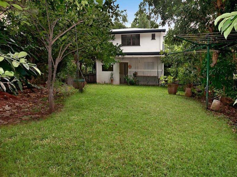 11 Martin St, Freshwater QLD 4870