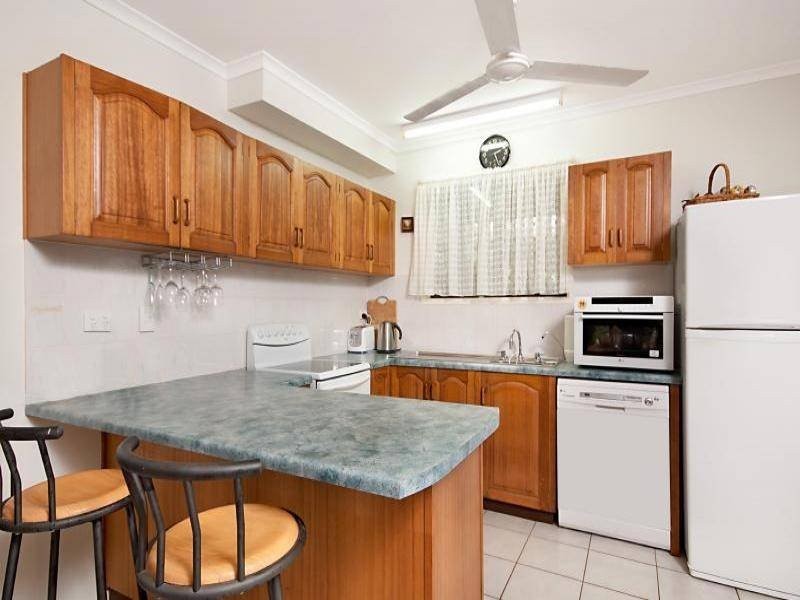 11 Martin St, Freshwater QLD 4870