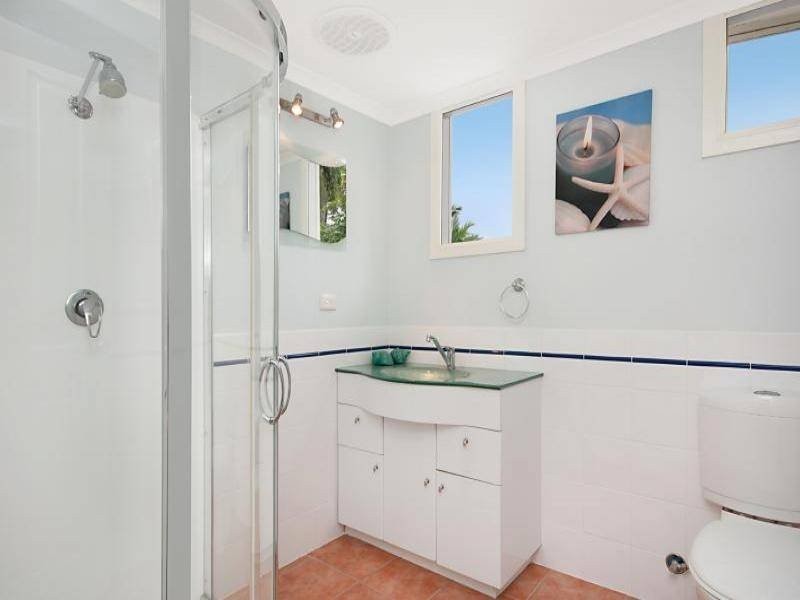 11 Martin St, Freshwater QLD 4870