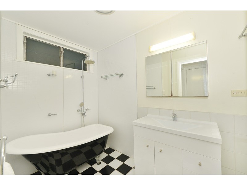 144 Russell St, Edge Hill QLD 4870