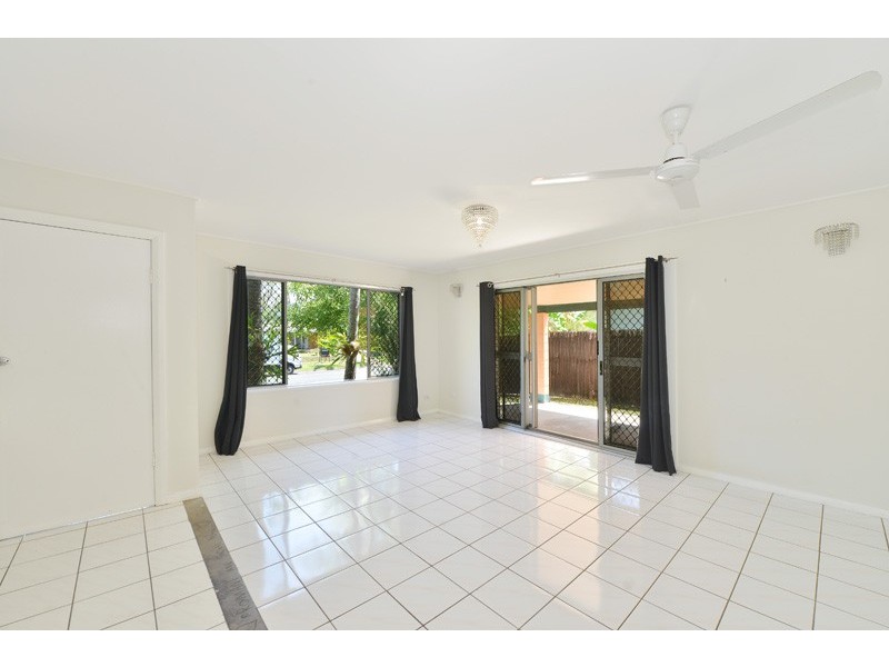 144 Russell St, Edge Hill QLD 4870