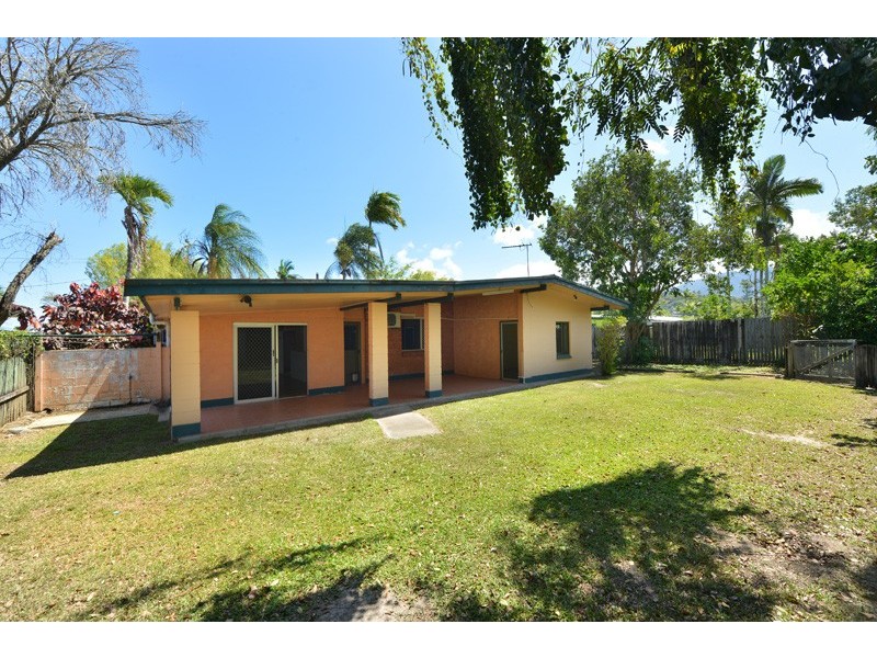 144 Russell St, Edge Hill QLD 4870