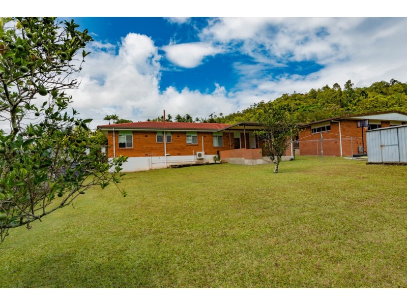 26 Duignan Street, Whitfield QLD 4870