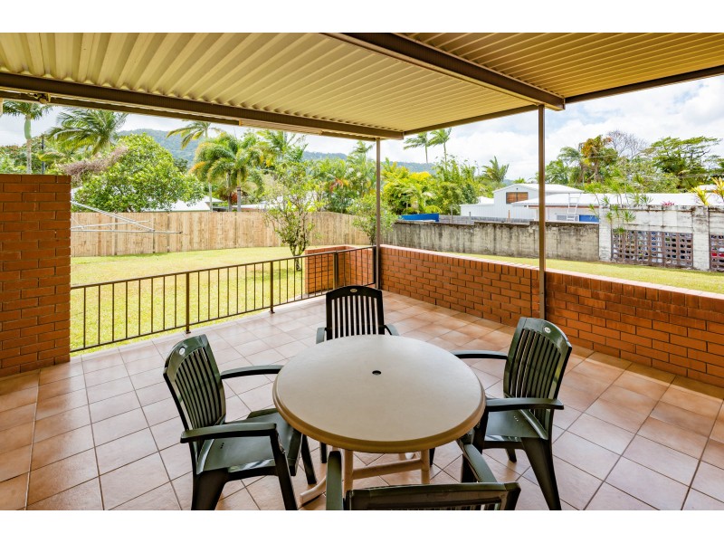 26 Duignan Street, Whitfield QLD 4870