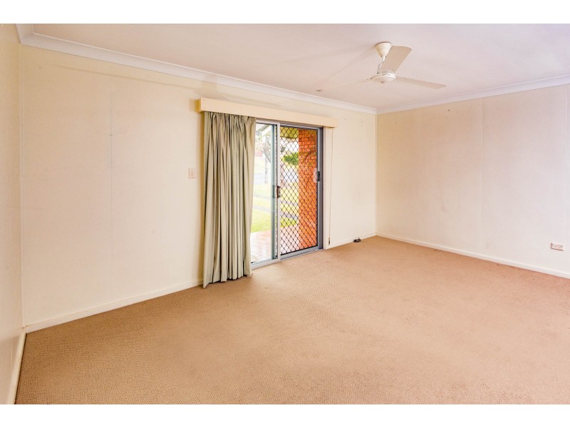 26 Duignan Street, Whitfield QLD 4870