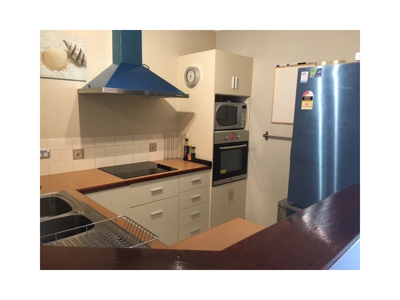 8/65-73 Cedar Road, Palm Cove QLD 4879